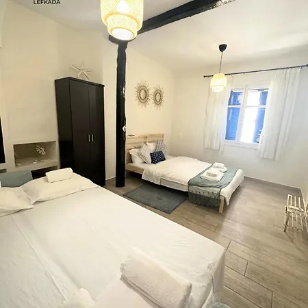 Olo House Lefkada City